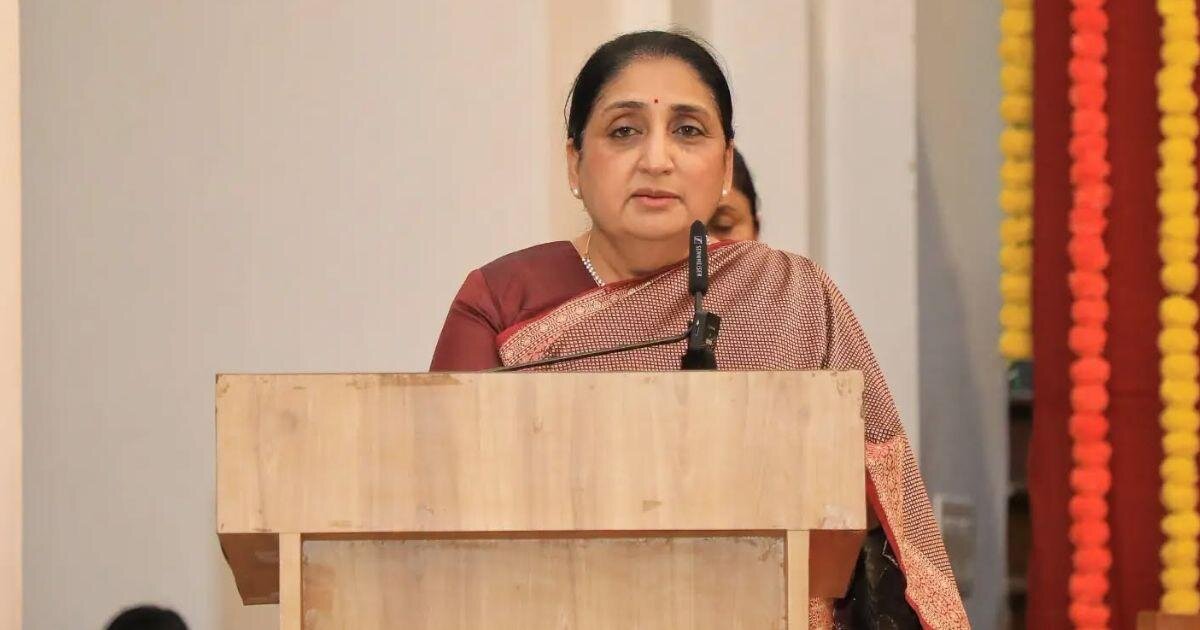 शेतकऱ्यांचे उत्पन्न वाढवण्यासाठी उपमुख्यमंत्री सुनेत्रावहिनी पवारांची मोठी भूमिका; आधुनिक तंत्रज्ञानासह मूल्यवर्धित उत्पादनांवर भर